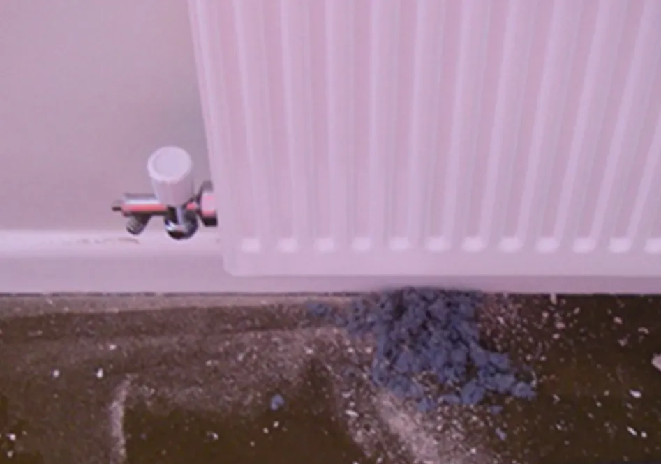 Loose-fill asbestos insulation